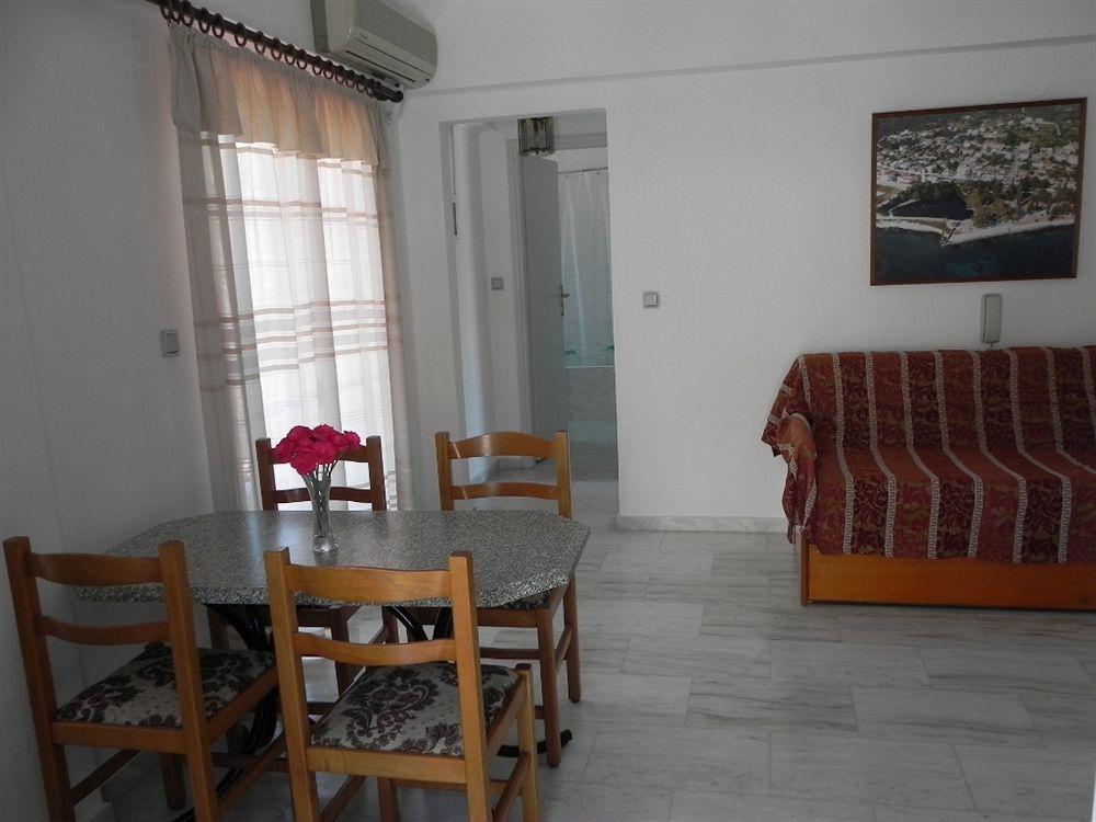 Diamanto Complex Aparthotel Karavomylos Luaran gambar