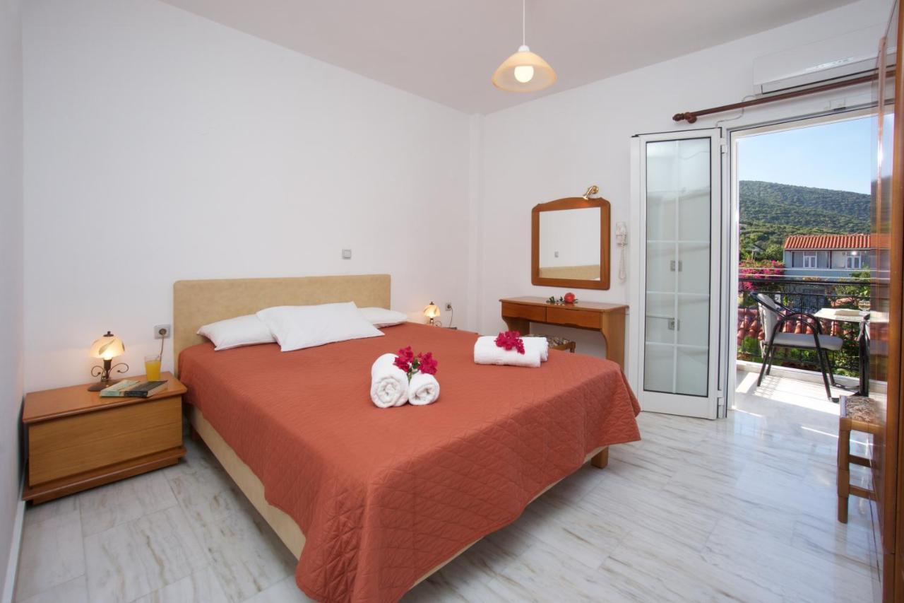 Diamanto Complex Aparthotel Karavomylos Luaran gambar