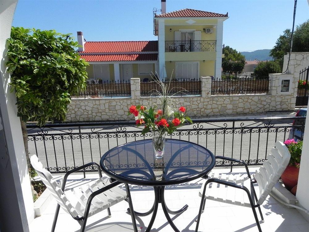 Diamanto Complex Aparthotel Karavomylos Luaran gambar