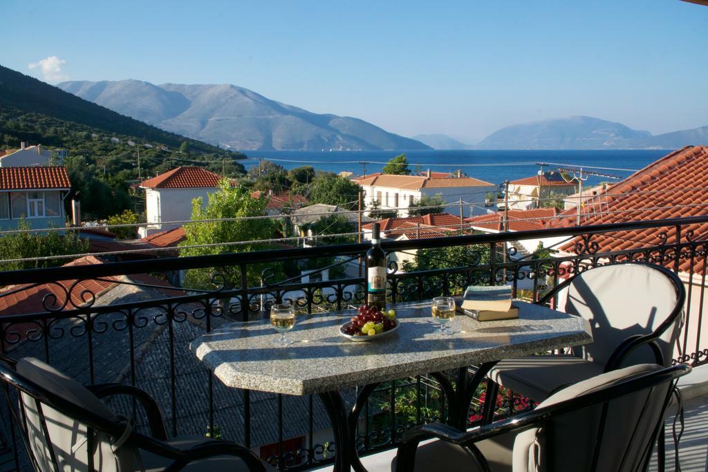 Diamanto Complex Aparthotel Karavomylos Luaran gambar