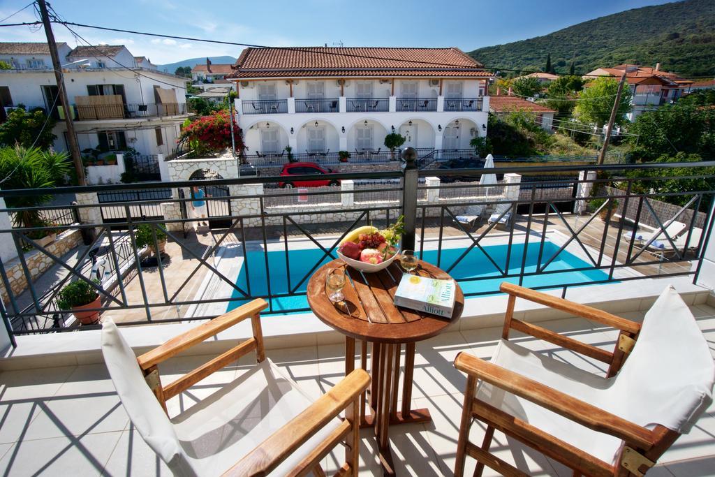 Diamanto Complex Aparthotel Karavomylos Luaran gambar