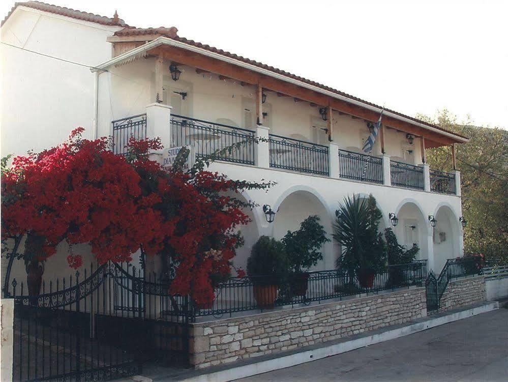 Diamanto Complex Aparthotel Karavomylos Luaran gambar