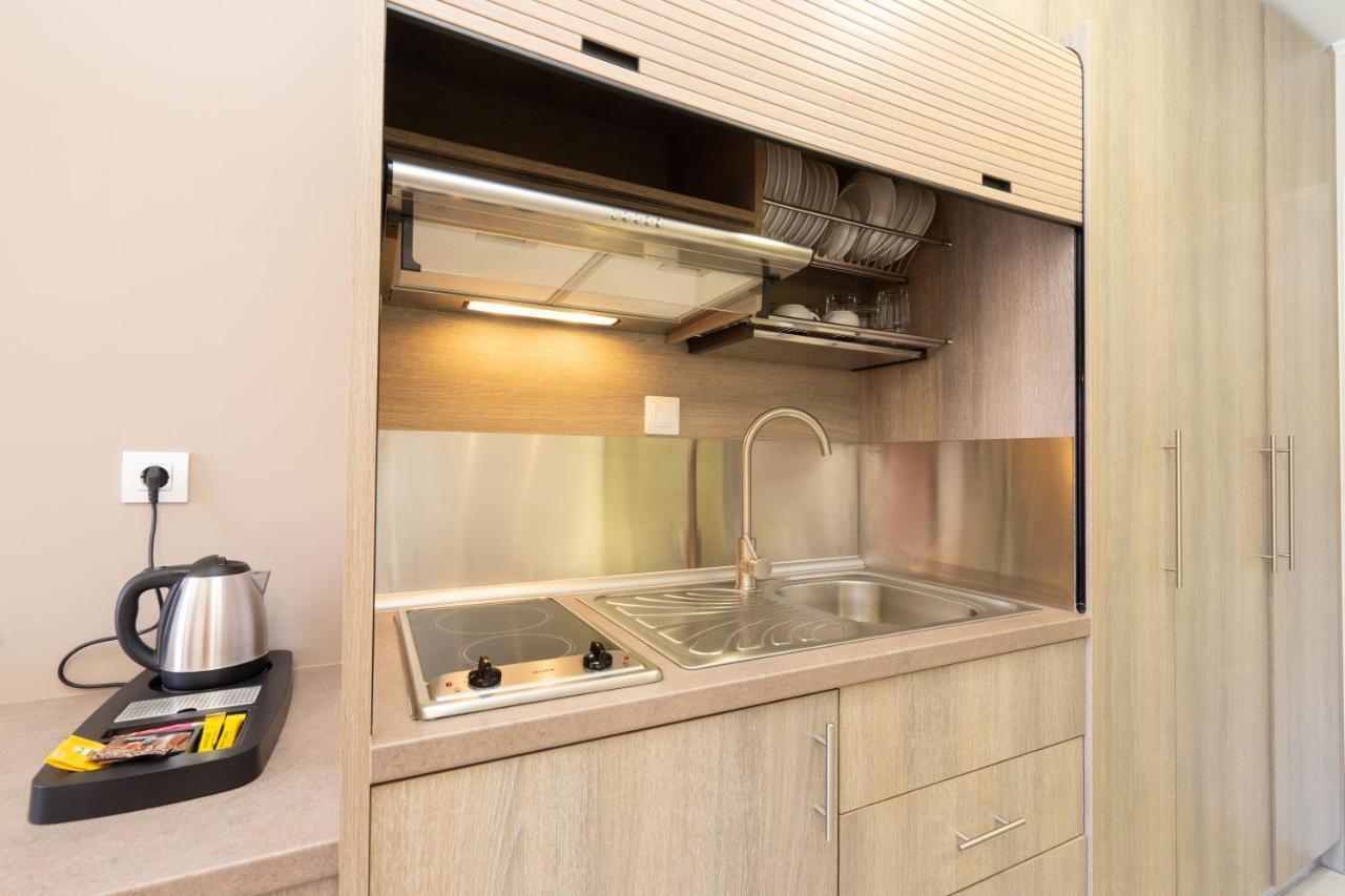 Diamanto Complex Aparthotel Karavomylos Luaran gambar