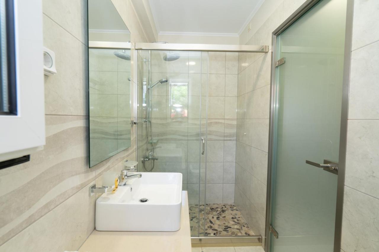 Diamanto Complex Aparthotel Karavomylos Luaran gambar